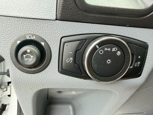 Used 2019 Ford Transit 250 130 Low Roof w/ Interior Upgrade Package RWD image 21