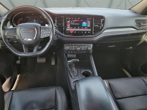 Used 2024 Dodge Durango GT image 9