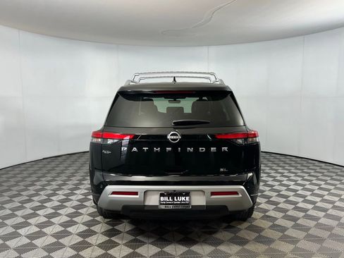 Used 2023 Nissan Pathfinder SL image 9