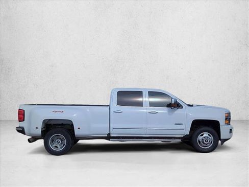 Used 2016 Chevrolet Silverado 3500 High Country w/ Duramax Plus Package image 4