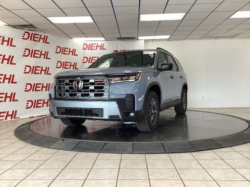 New 2026 Honda Pilot TrailSport image 3