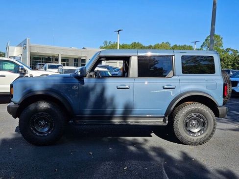 New 2025 Ford Bronco Outer Banks w/ Sasquatch Package AWD/4WD image 5