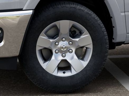 Used 2026 RAM 1500 Big Horn AWD/4WD image 8