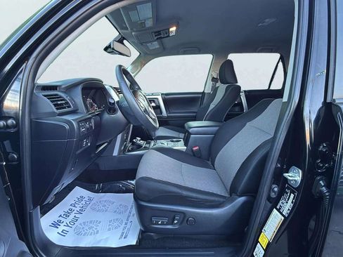 Used 2024 Toyota 4Runner SR5 image 10