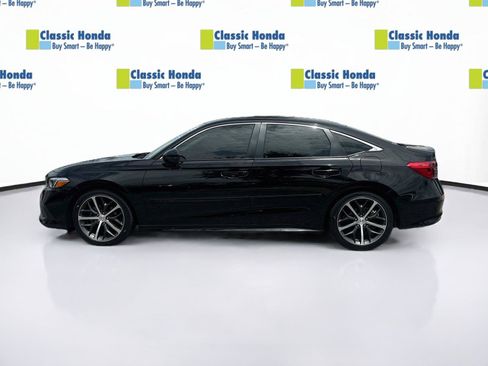 Certified 2024 Honda Civic Touring image 4