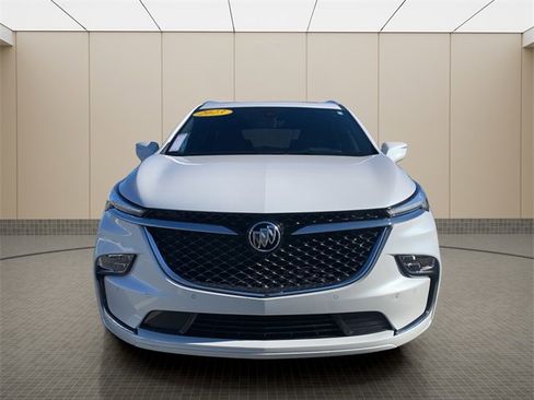 Used 2023 Buick Enclave Avenir w/ Avenir Technology Package image 8