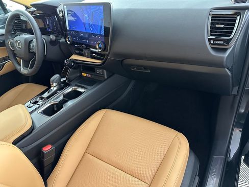 Used 2023 Lexus NX 350 AWD image 21
