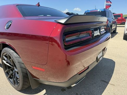 Used 2020 Dodge Challenger R/T Scat Pack image 39