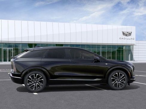 New 2025 Cadillac Optiq Sport 1 image 5