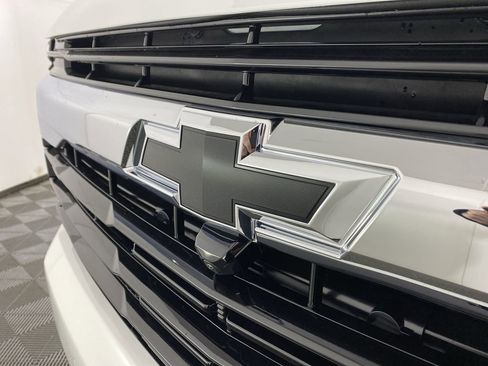 New 2026 Chevrolet Tahoe LS w/ LPO, Dark Essentials Package AWD/4WD image 30
