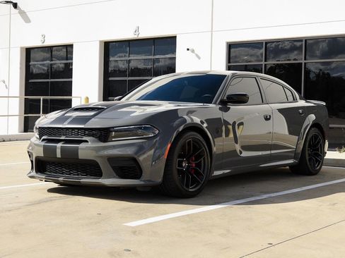 Used 2023 Dodge Charger SRT Hellcat image 5