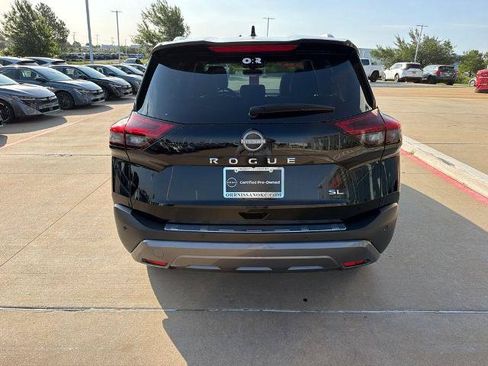 Certified 2023 Nissan Rogue SL w/ SL Premium Package FWD image 6