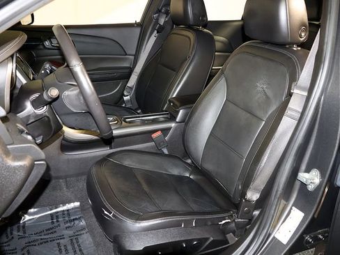Used 2013 Chevrolet Malibu LTZ FWD image 4
