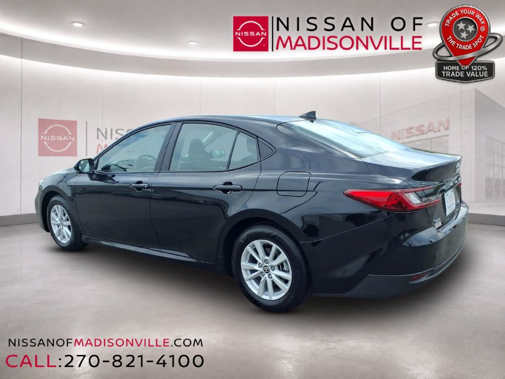 Used 2026 Toyota Camry LE FWD image 3