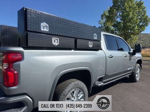 Used 2024 Chevrolet Silverado 3500 High Country w/ High Country Premium Package image 23