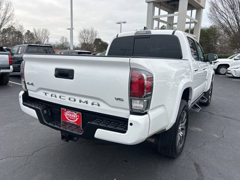 Used 2023 Toyota Tacoma Limited image 4