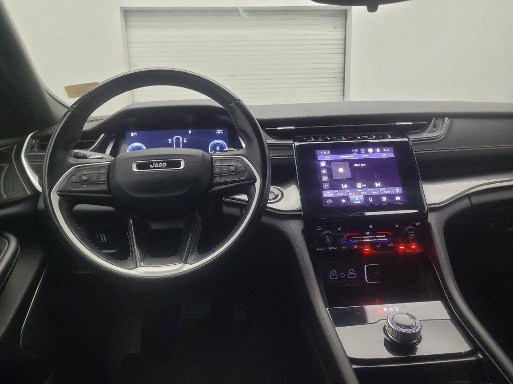 Used 2022 Jeep Grand Cherokee L Laredo RWD image 22