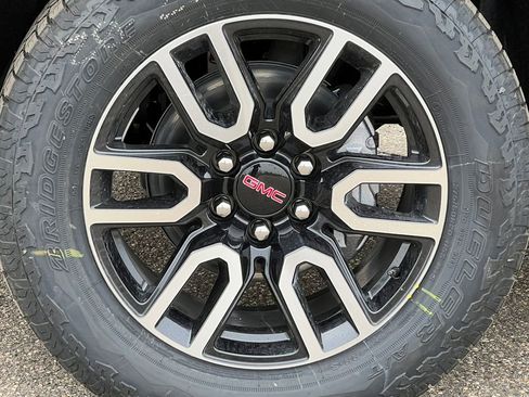 New 2026 GMC Sierra 1500 AT4 w/ AT4 Premium Package image 14