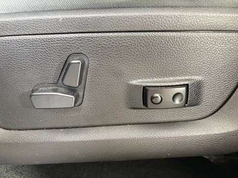 Used 2016 RAM 1500 Big Horn AWD/4WD image 16