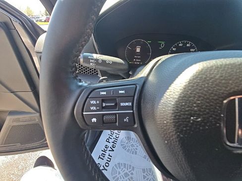 Used 2024 Honda CR-V Sport image 19