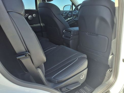 Certified 2026 Genesis GV80 2.5T Advanced image 13