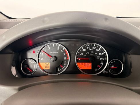 Used 2015 Nissan Frontier SL AWD/4WD image 28