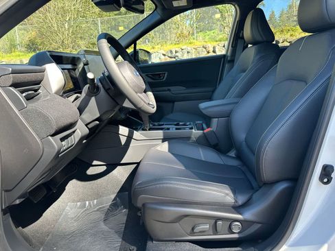 New 2026 Subaru Outback Limited XT AWD/4WD image 16