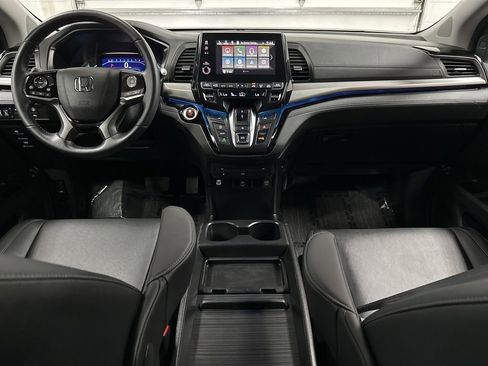 Used 2024 Honda Odyssey Touring image 22
