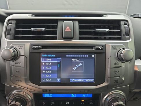 Used 2016 Toyota 4Runner Limited image 29