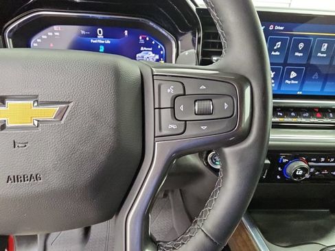 Used 2025 Chevrolet Silverado 1500 High Country AWD/4WD image 27