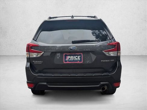 Certified 2023 Subaru Forester Limited image 6