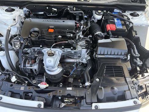 Used 2024 Honda Civic Sport image 19