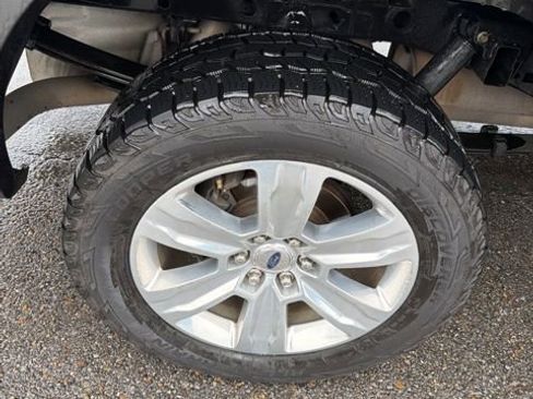 Used 2019 Ford F150 Platinum AWD/4WD image 25