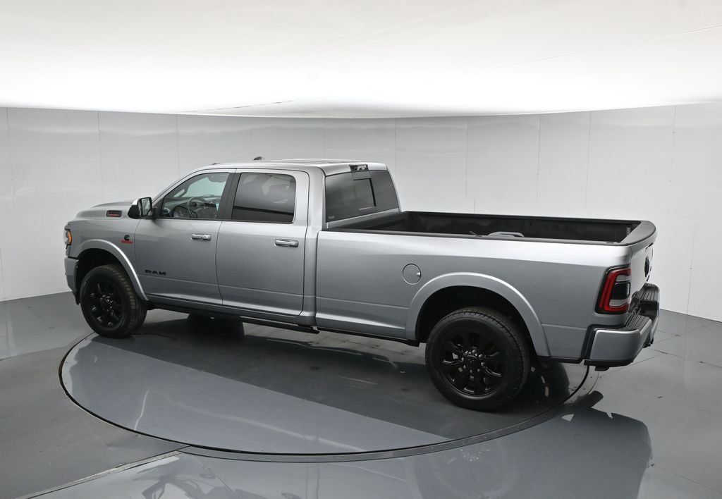 Used 2022 RAM 3500 Limited w/ Night Edition AWD/4WD image 47