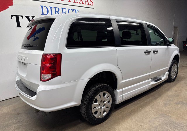 Used 2019 Dodge Grand Caravan SE FWD image 7