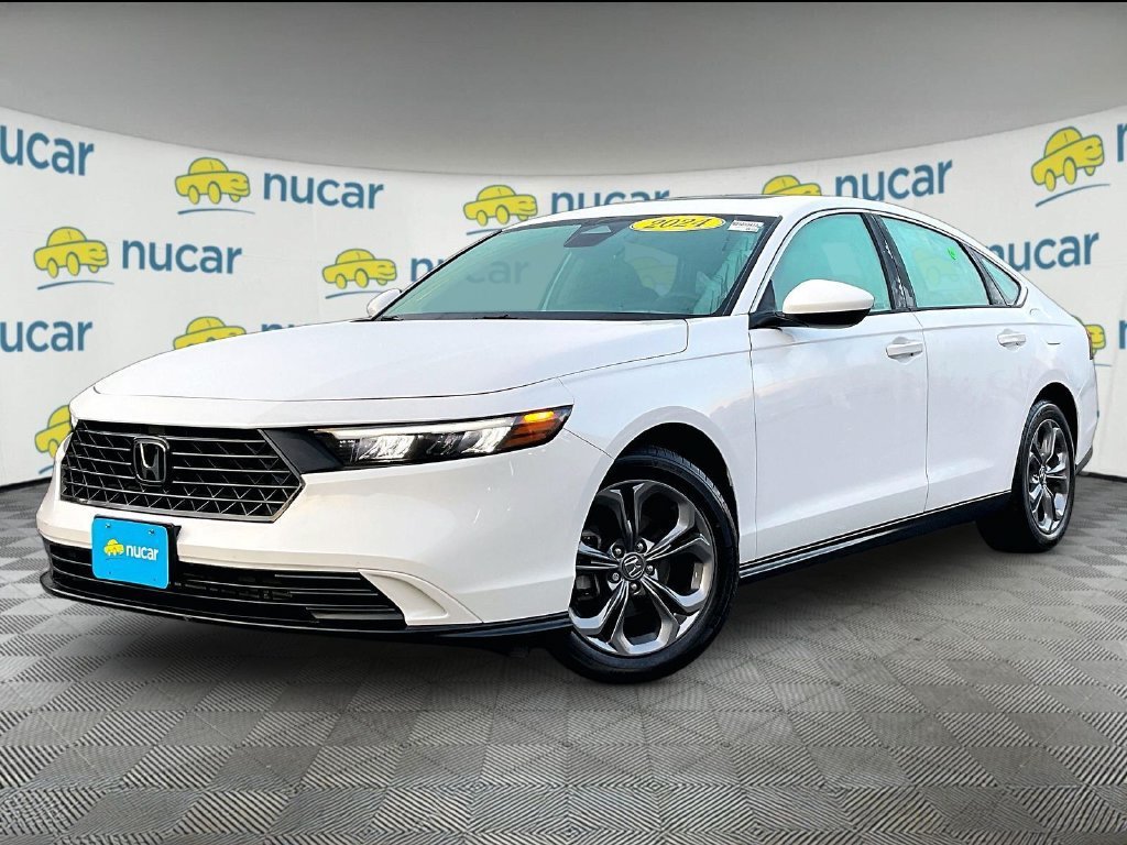 Used 2024 Honda Accord EX image 3