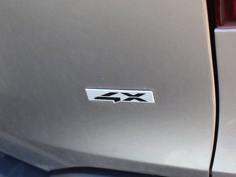 Used 2024 Kia Seltos LX AWD/4WD image 11