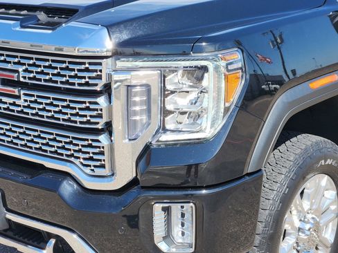 Used 2022 GMC Sierra 2500 Denali AWD/4WD image 8