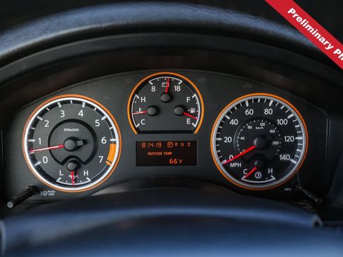 Used 2013 Nissan Armada SV RWD image 17