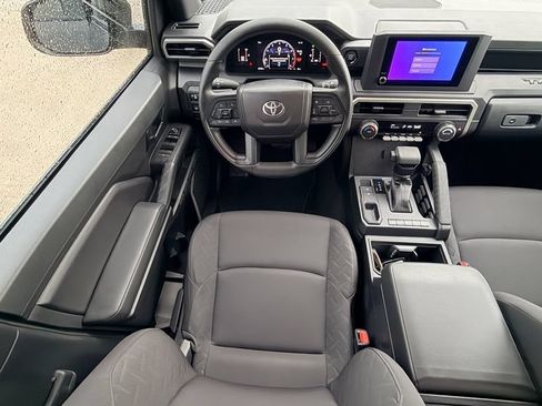 Used 2024 Toyota Tacoma SR RWD image 12