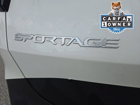 Certified 2023 Kia Sportage LX AWD/4WD image 7