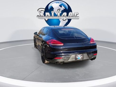 Used 2016 Porsche Panamera GTS image 6
