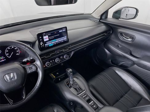 Used 2024 Honda HR-V EX-L image 27