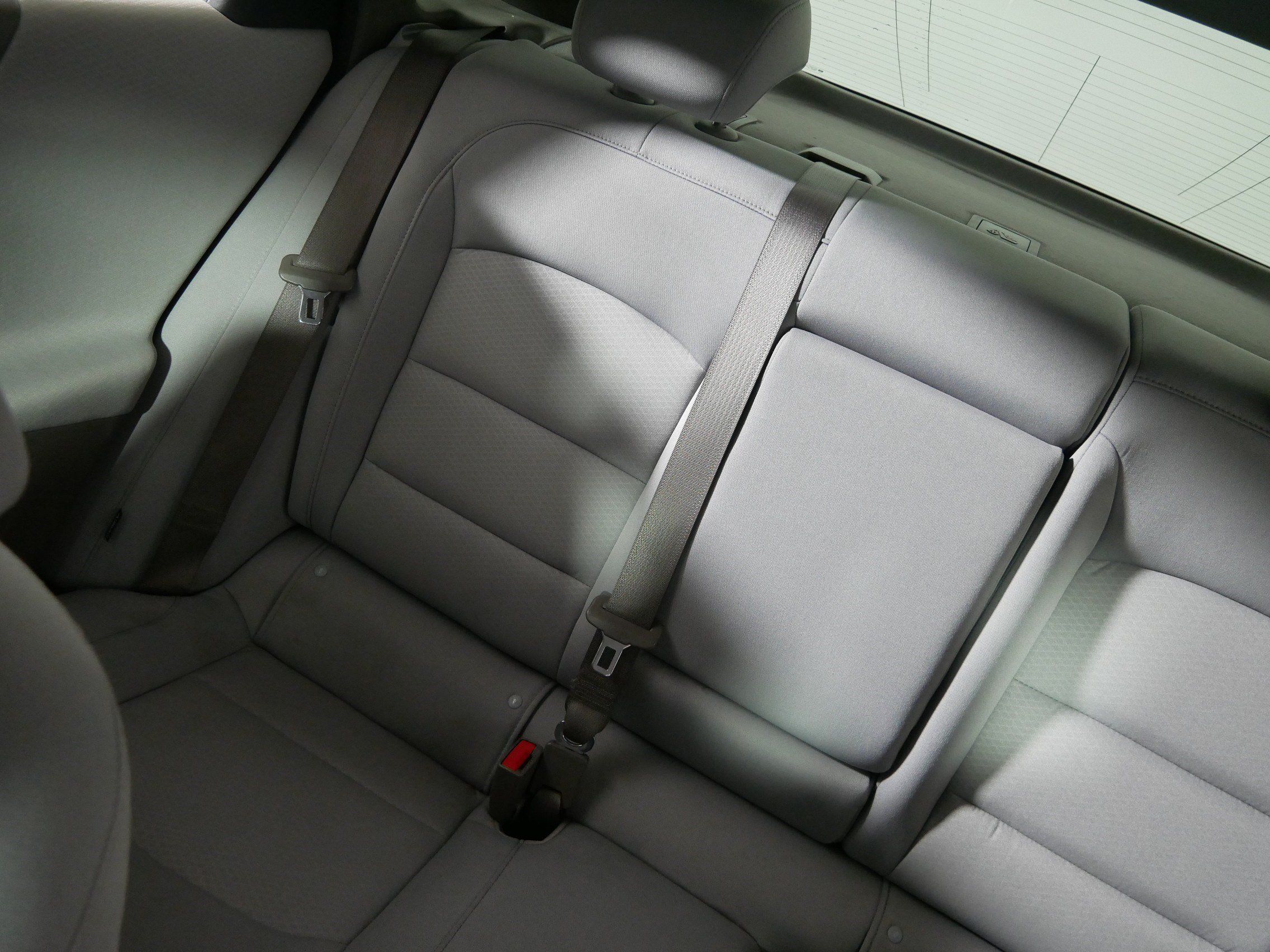 Used 2020 Chevrolet Malibu LT FWD image 12