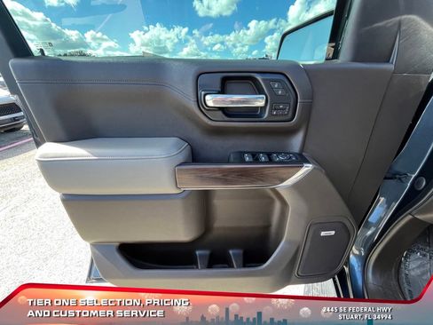Used 2020 GMC Sierra 1500 SLT w/ SLT Premium Plus Package image 30