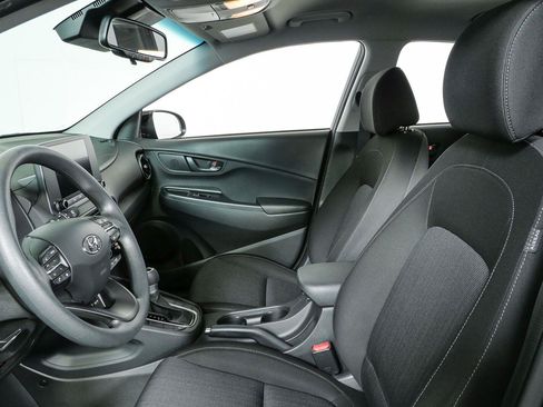Used 2023 Hyundai Kona SEL AWD/4WD image 5