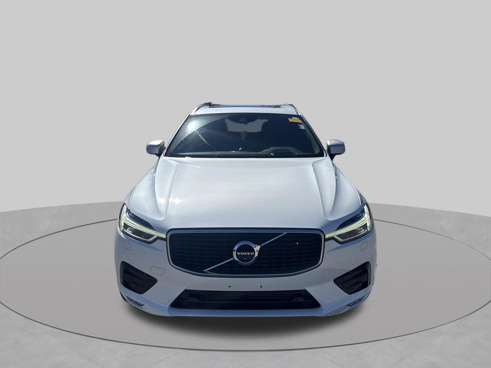 Used 2019 Volvo XC60 T6 R-Design w/ Protection Package Premier AWD/4WD image 10