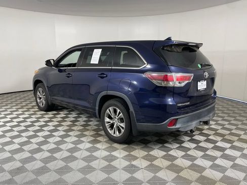 Used 2014 Toyota Highlander Plus AWD/4WD image 14