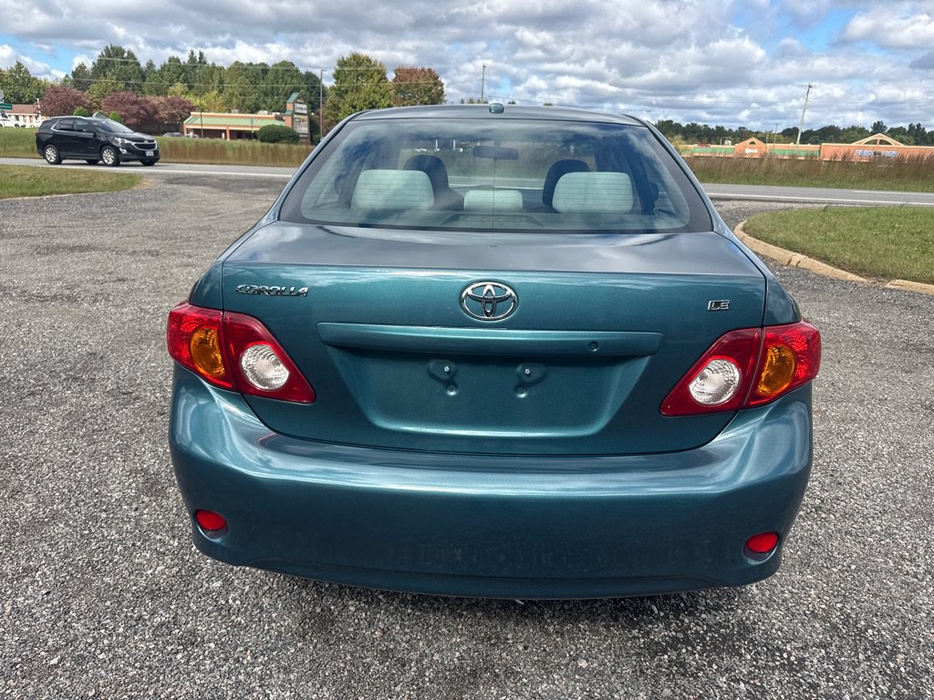 Used 2010 Toyota Corolla LE FWD image 10