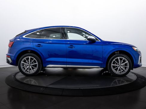 Certified 2024 Audi SQ5 Premium w/ Convenience Package image 3